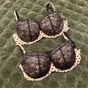 Btempted 34DD Lace bras (set of 2)